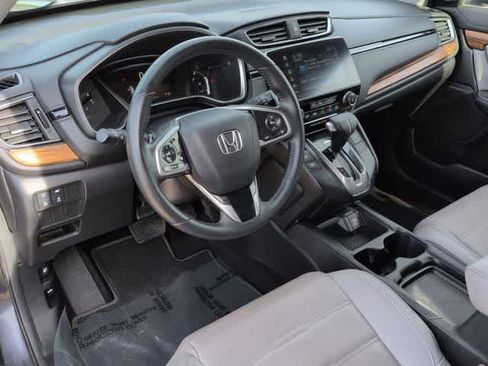 Used 2019 Honda CR-V Touring image 10