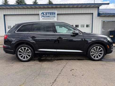 Used 2018 Audi Q7 3.0T Prestige w/ Prestige Package AWD/4WD image 2