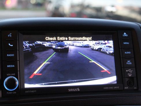 Used 2019 Dodge Grand Caravan SE FWD image 22