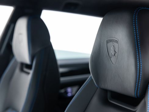 Used 2019 Lamborghini Urus image 92