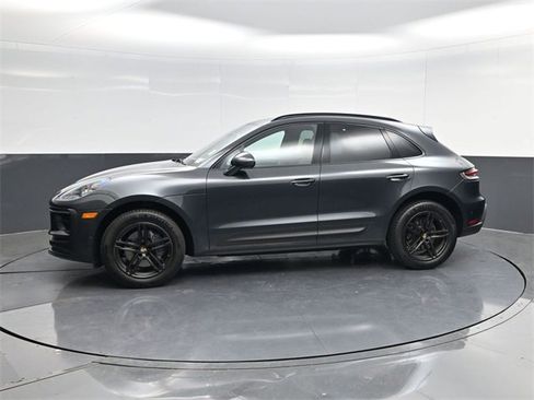 Used 2022 Porsche Macan image 6