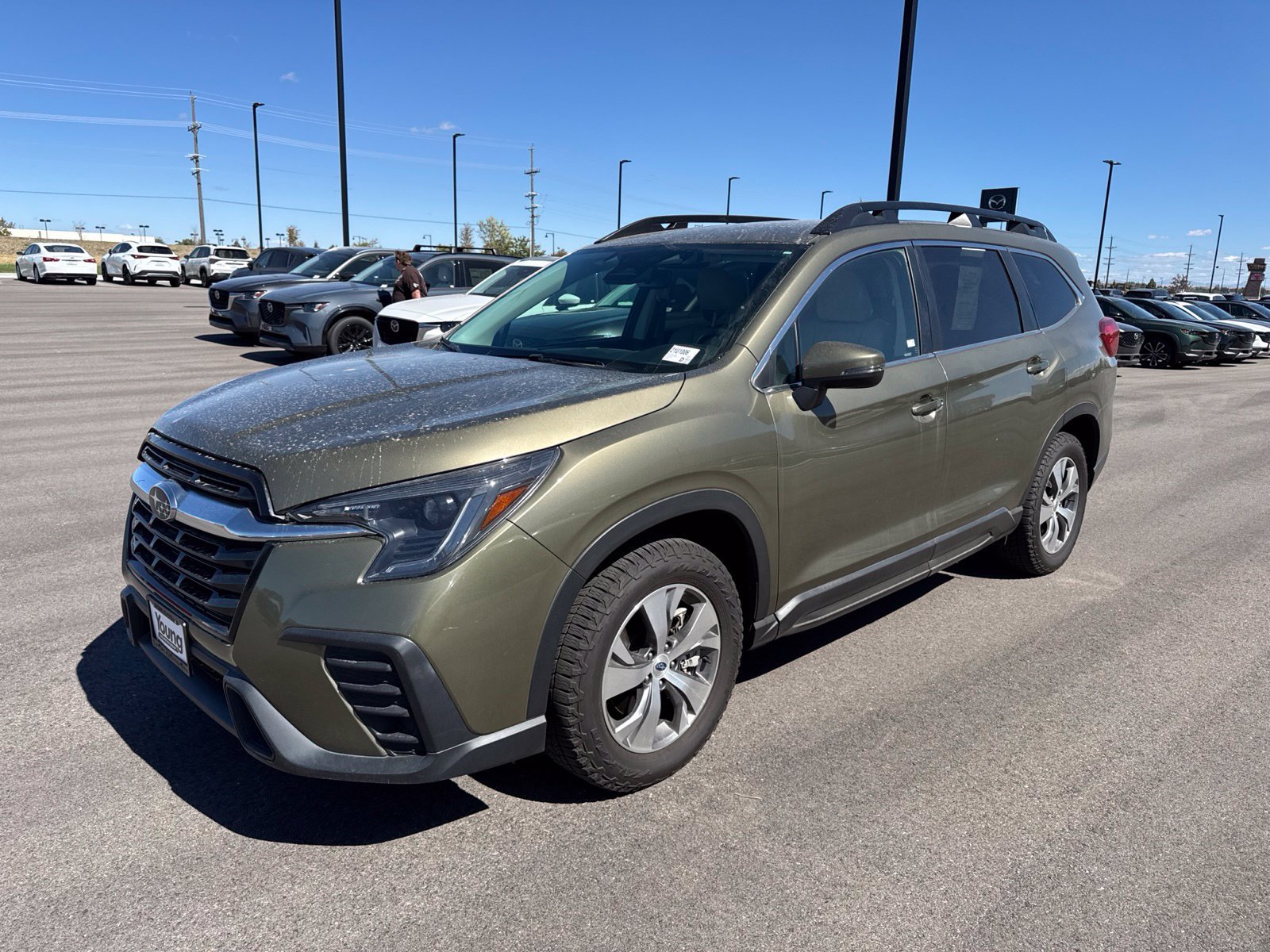Used 2023 Subaru Ascent Premium w/ Convenience Package AWD/4WD image 3