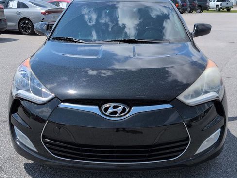 Used 2014 Hyundai Veloster w/ Style Package 02 FWD image 8