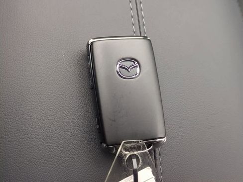 New 2025 MAZDA CX-30 AWD 2.5 S w/ Preferred Package image 32