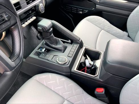 Used 2025 Toyota Tacoma SR5 image 16