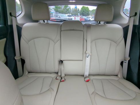 Used 2019 Buick Envision Preferred FWD image 20