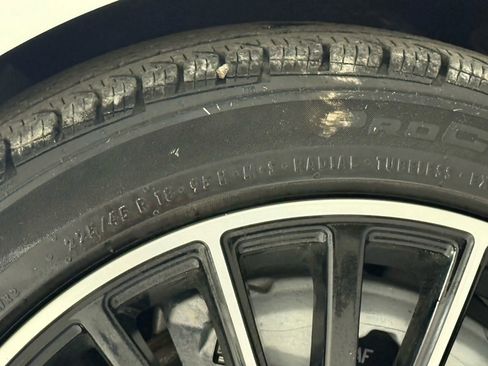 Used 2021 Mercedes-Benz C 300 C 300 Sedan 4D image 43