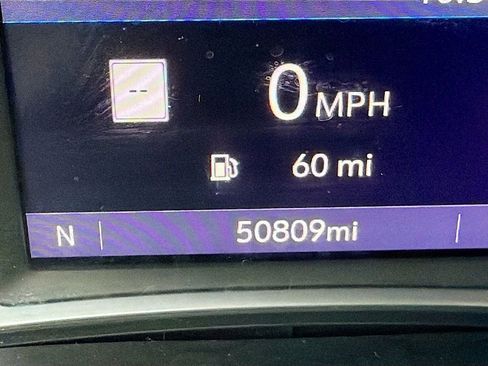 Used 2021 Chevrolet Traverse RS image 33