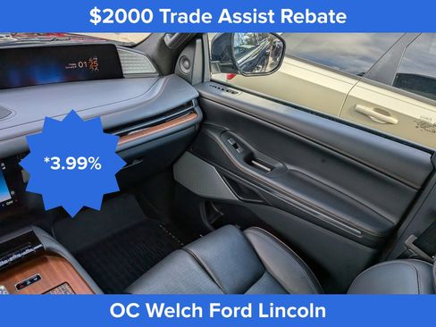 Certified 2025 Lincoln Navigator Black Label AWD/4WD image 20