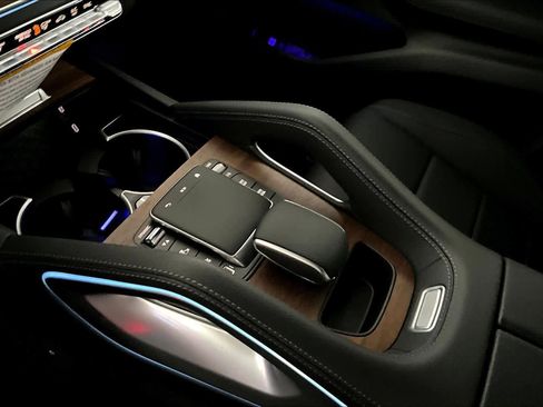 New 2026 Mercedes-Benz GLE 450 4MATIC image 11