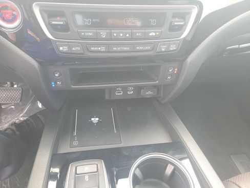New 2026 Honda Ridgeline Black Edition image 30
