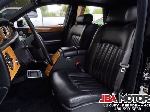 Used 2005 Rolls-Royce Phantom Sedan image 6