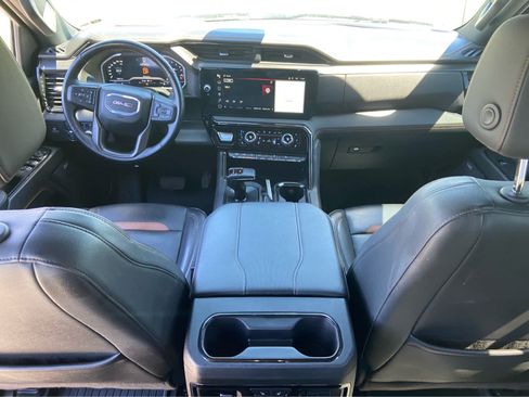 Used 2024 GMC Sierra 1500 AT4 w/ AT4 Premium Package AWD/4WD image 18