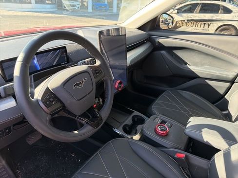 Used 2023 Ford Mustang Mach-E Select w/ Comfort Package Lite image 9
