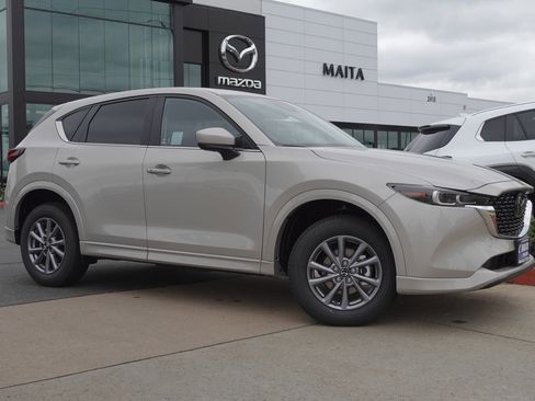 New 2025 MAZDA CX-5 AWD 2.5 S w/ Preferred Package image 2