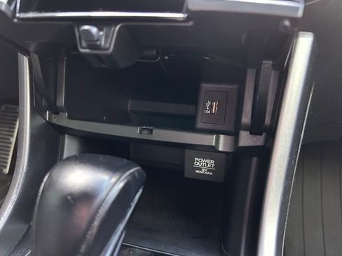 Used 2017 Honda Accord Sport Special Edition image 18