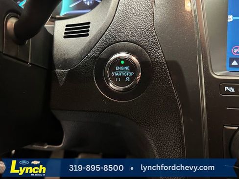 Used 2019 Ford Explorer XLT w/ Equipment Group 202A image 16