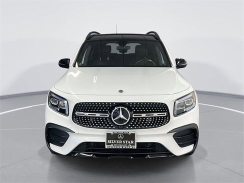Certified 2022 Mercedes-Benz GLB 250 4MATIC image 2