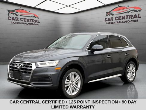 Used 2018 Audi Q5 Prestige w/ Prestige Package image 1