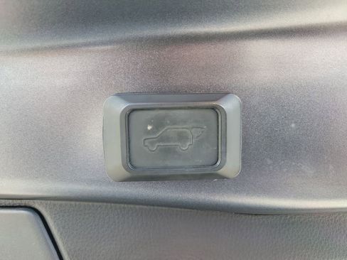 Used 2021 Toyota RAV4 XSE w/ Weather Package AWD/4WD image 12