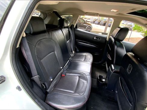 Used 2012 Nissan Rogue SL image 19