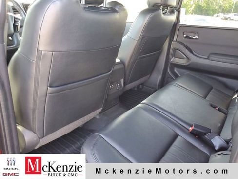 Used 2022 Nissan Frontier Pro-X w/ Pro-X Premium Package RWD image 23