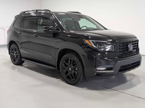 Used 2024 Honda Passport Black Edition image 6