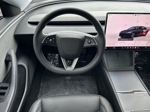 Used 2025 Tesla Model 3 Long Range RWD image 16