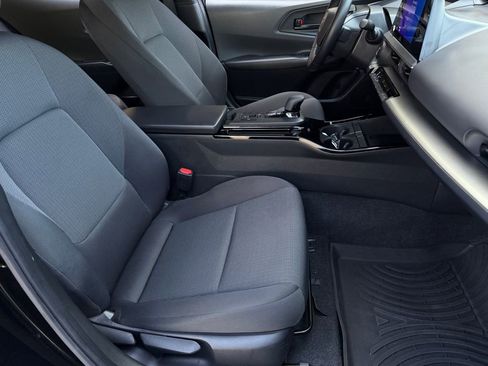 Used 2023 Toyota Prius LE image 21