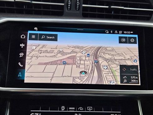 Used 2024 Audi A6 Premium Plus image 13