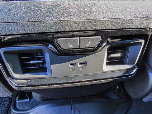 New 2026 GMC Sierra 1500 AT4X image 19