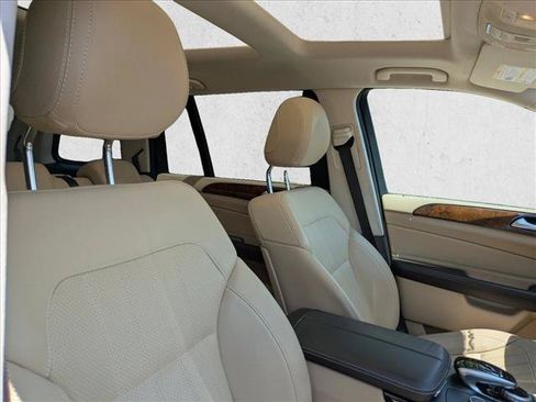 Used 2019 Mercedes-Benz GLS 450 4MATIC w/ Premium 1 Package image 22