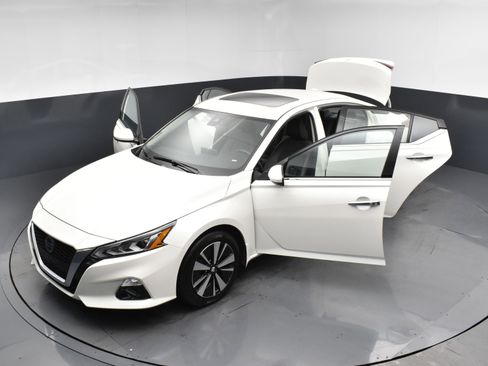 Used 2022 Nissan Altima 2.5 SL image 29