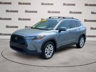 Used 2023 Toyota Corolla Cross LE AWD/4WD video 1