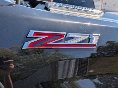 Used 2023 Chevrolet Silverado 3500 LTZ AWD/4WD image 10