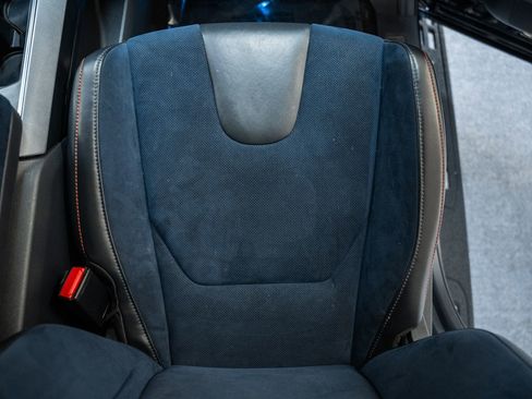 Certified 2022 Ford F150 Raptor w/ Raptor 37 Performance Package image 38