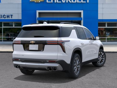 New 2026 Chevrolet Traverse LT w/ Sun and Wheel Package AWD/4WD image 28