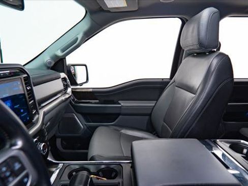 Used 2021 Ford F150 Lariat w/ Equipment Group 502A High image 41