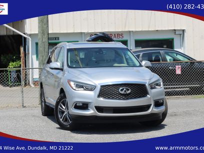 Used 2019 INFINITI QX60 Luxe w/ Essential Package