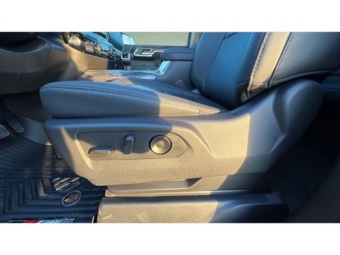 New 2026 Chevrolet Silverado 1500 LTZ w/ LTZ Premium Package AWD/4WD image 25