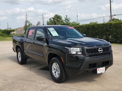 Certified 2025 Nissan Frontier S w/ S Utility Package RWD image 3