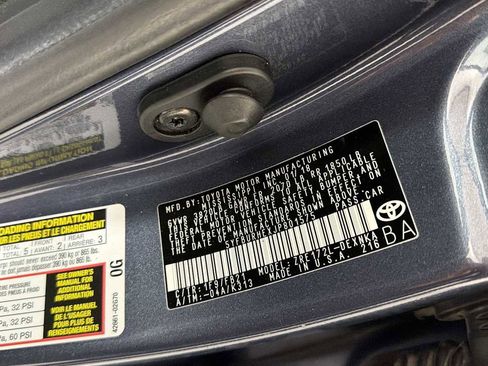 Certified 2018 Toyota Corolla LE image 11