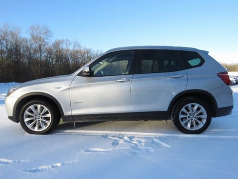Used 2017 BMW X3 xDrive28i image 8