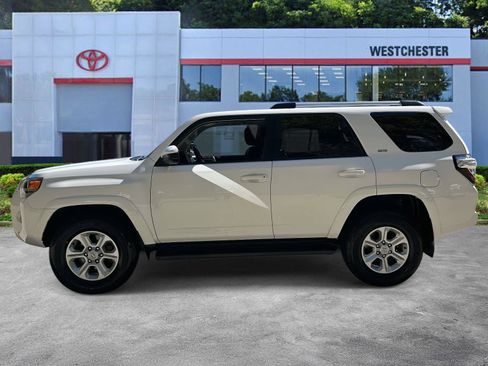 Certified 2024 Toyota 4Runner SR5 image 7