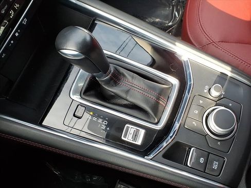 Certified 2023 MAZDA CX-5 Carbon Edition image 23