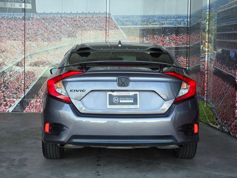 Used 2018 Honda Civic EX-T image 5