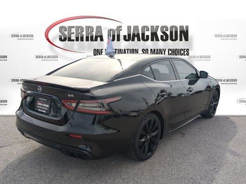 Used 2022 Nissan Maxima SR w/ Sport Mat Group image 8