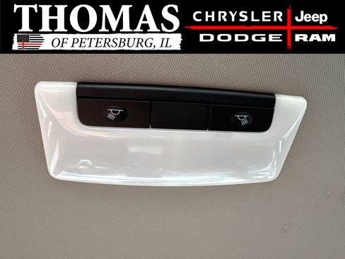Used 2025 Nissan Altima 2.5 SV FWD image 27