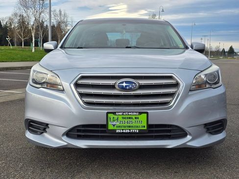 Used 2017 Subaru Legacy 2.5i Premium w/ Moonroof Package AWD/4WD image 8
