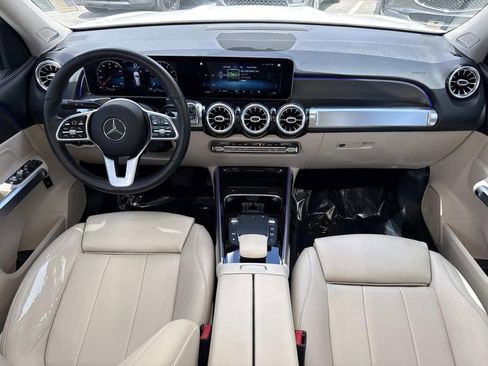 Used 2021 Mercedes-Benz GLB 250 4MATIC image 20